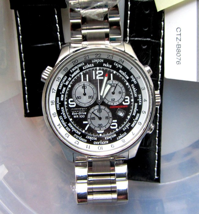 Citizen - Eco Drive World Time Chronograph 2 straps - AT0361-06E cal. H500 - Homem - 2011-presente