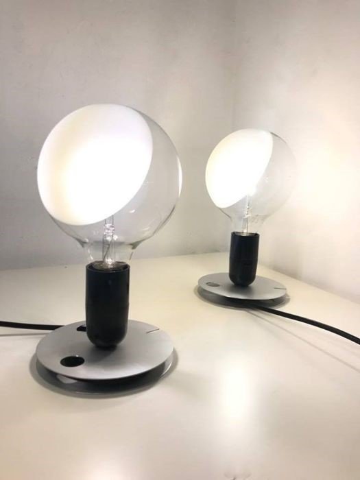 Achille Castiglioni Flos Table Lamp, Bulb Table Lamp Black