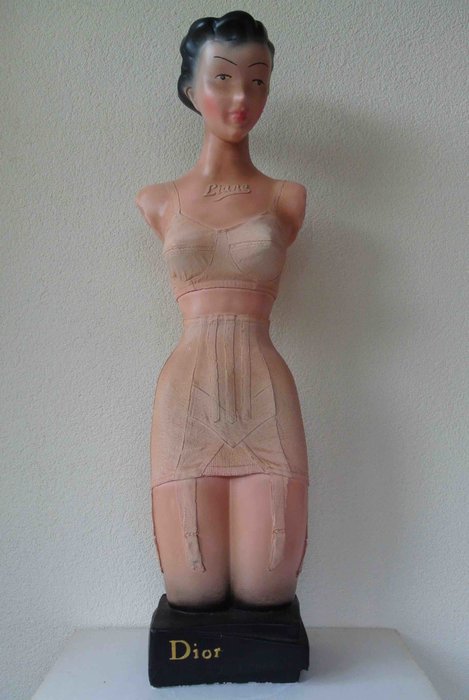 Reklame mannequin DIOR,voor lingerie (1) - Gips