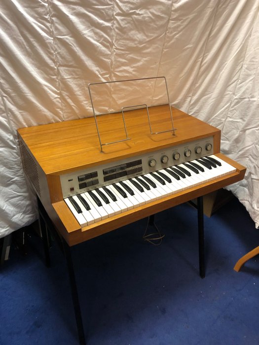 Philips  - Philicorda GM752 - Portable - Elektronisch orgel - Nederland - 1967