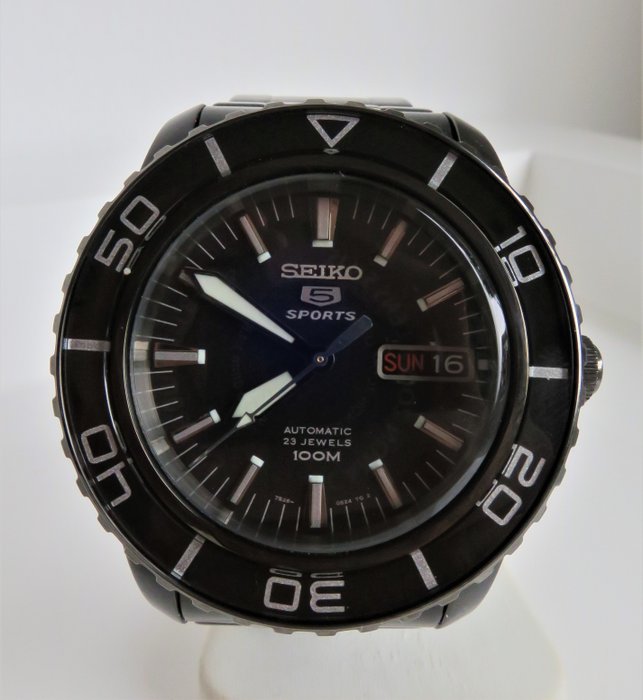 Seiko - 5 Sports Automatic Diver - 7S36 - 04N0 - Bărbați - 2011-prezent