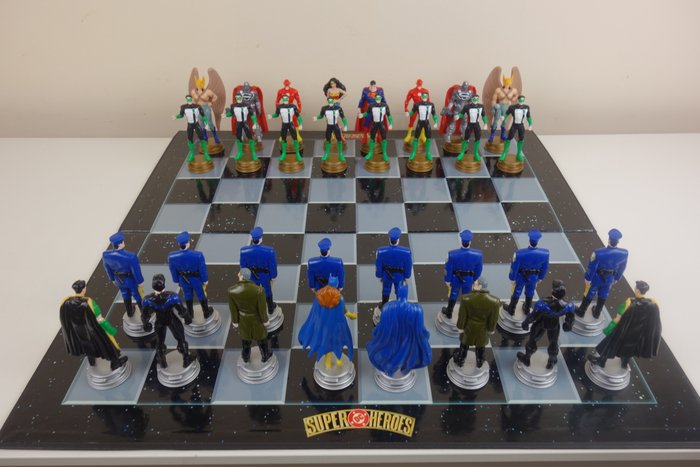 Chess set, Marvel Action 3D comics Batman vs Superman - Synthetic