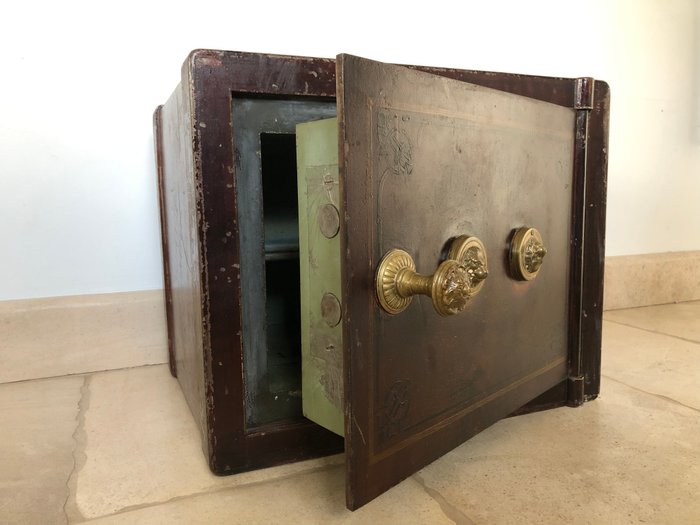古董安全，保險箱配鑰匙 - 鋼 - 1900