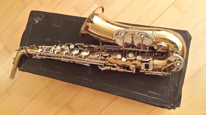 Boston, S.M.J., Sonore, Paramount - Alto saxophone, Soprano saxophone