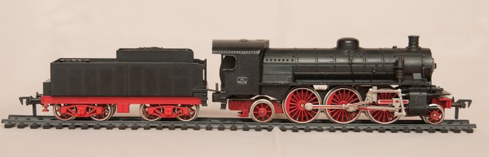Fleischmann H0 - 1368 - Locomotiva a vapor com guarda - FS 685 026 - FS