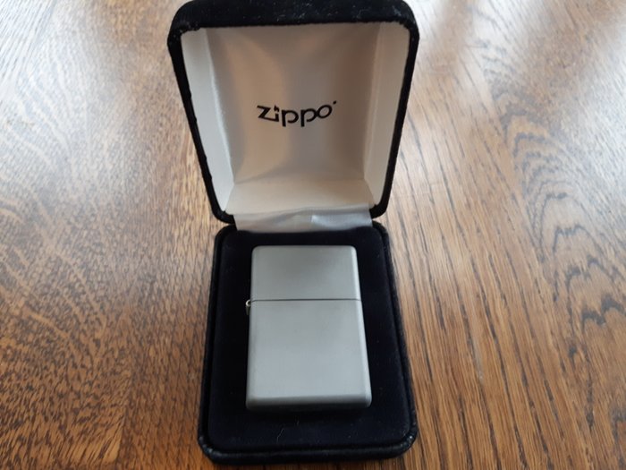 Zippo - Solid Titanium Zippo Aansteker 2003 - 1