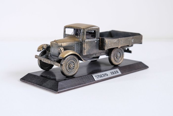 Modelos/Brinquedos - Volvo LV40 1928 model - 1928-1928 (1 artigos) 