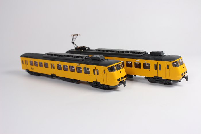 Fleischmann H0轨 - 4471 - 车组 - SGM Citypendel（Sprinter）数字化 - NS