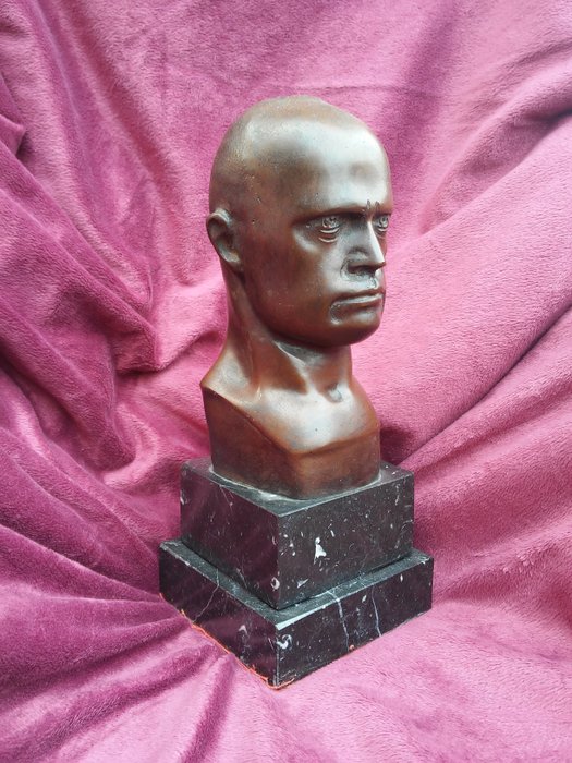 Italia - busto de bronce benito mussolini duce fascismo - Estatua - 1930