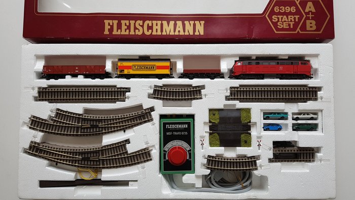 Fleischmann H0 - 6369 - Treinset - Startset met profirails A+B met Diesellocomotief BR 218 - DB