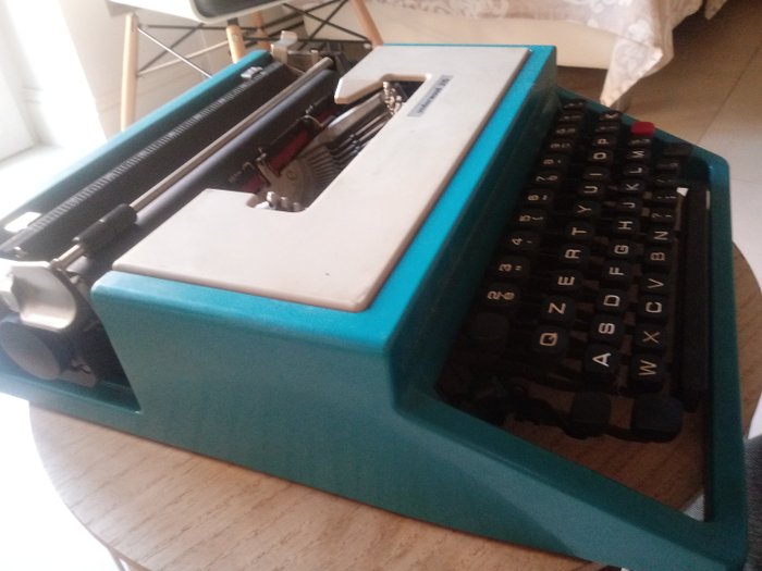Olivetti - Schreibmaschine - Underwood 315
