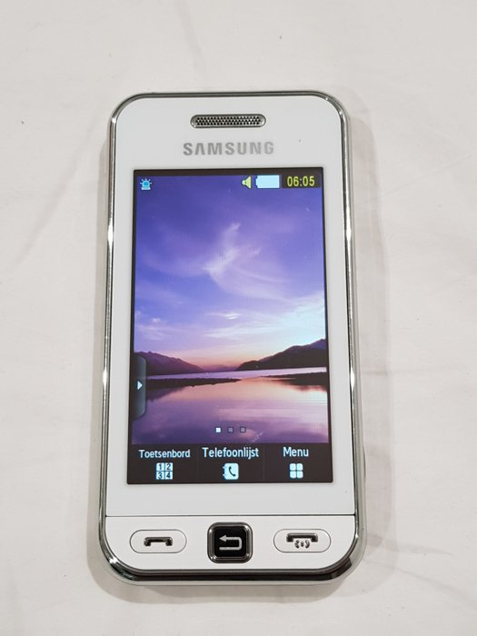 Samsung Star GT-S5230 Colour Snow White - Téléphone portable - Dans la boîte d'origine