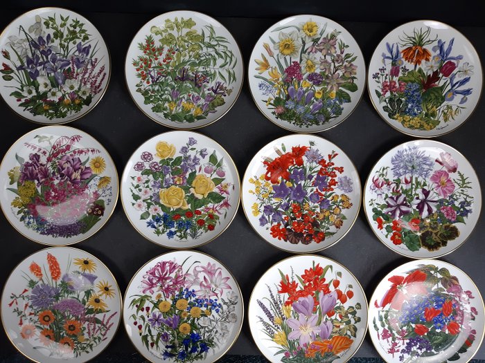 Leslie Greenwood - Flowers of the Year - Franklin Porcelain / Wedgwood - Plaques (12) - Porcelaine