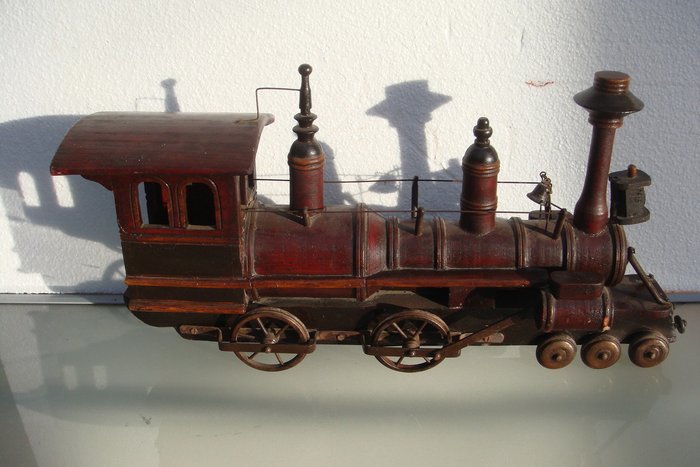 Treno in miniatura di legno antico - 65 cm - Ferro (ghisa/battuto), Legno
