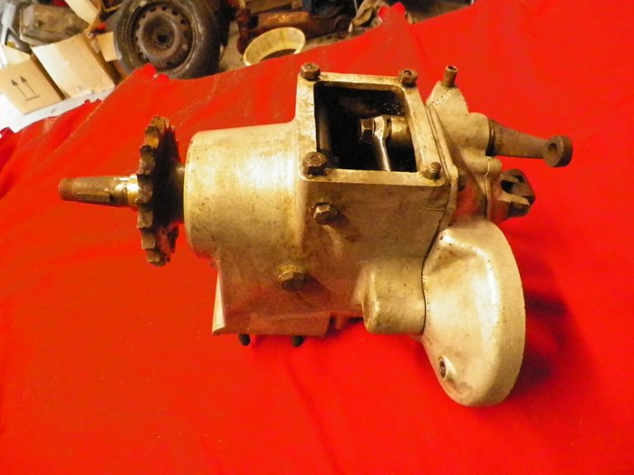 Parts - Burman 'Q' Type Gearbox QL 8982 Arial etc 1920's-30's - 1926-1930 (1 items) 