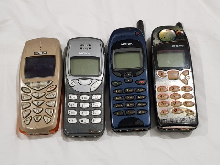 4 Nokia lot 3510i - 3210 - 6150 - 5110 - Κινητό τηλέφωνο - Χωρίς την αρχική του συσκευασία