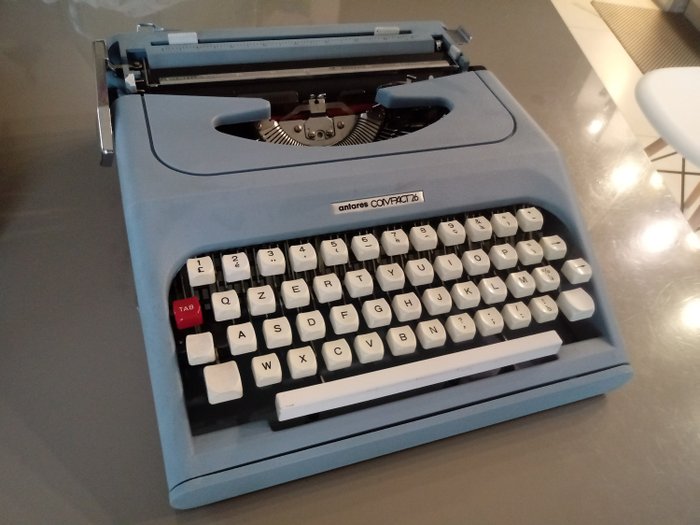 Antares - Schreibmaschine