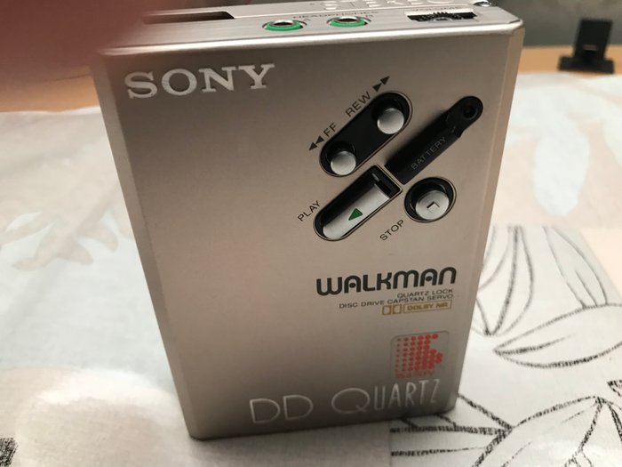 Sony walkman dd harry hook