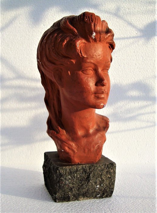 G.Carli - Busto mujer joven - Art Déco - Granito, Yeso