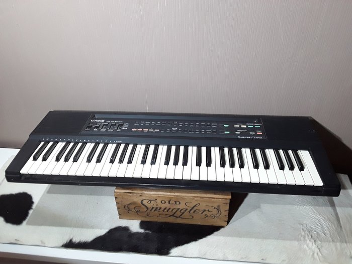 Casio - Casiotone CT-640 - 465 Sound Tone Bank - Keyboard, Synthesizer