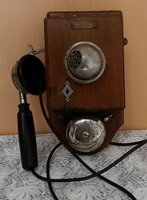 Original wall intercom from the 40s-50s - wood and metals