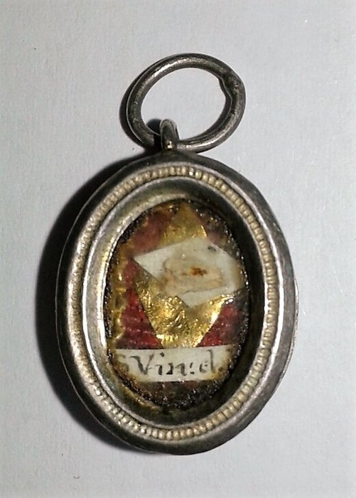 Liten relikvie med relikvie av Saint Vincent de Paul - sølv cm.1.2X1.5