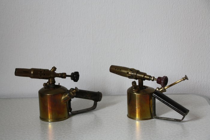 Barthel en Phoebus - Antique burners (2) - Copper
