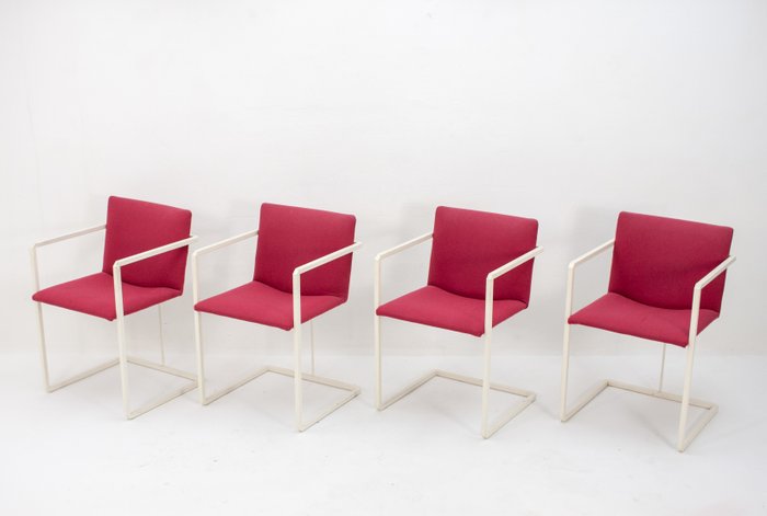 Hennie de Jong - Castelijn - Set stoelen (4)