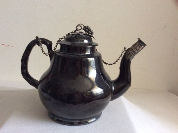 Terre Noir de Namur - Teapot - Ceramic