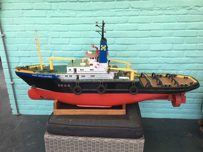 Billing Boats Denmark - Modello navale - Scala 1:50 - Rimorchiatore - Rimorchiatore marittimo - SMIT ROTTERDAM - SINGAPORE - Bronzo, Legno, Ottone, plastica