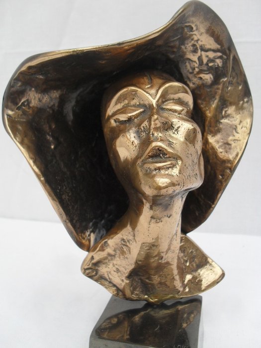 Yves Lohe - Skulptur Bronze (1)