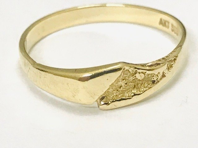 Riitta Hakala - 14 karaat Geel goud - Ring