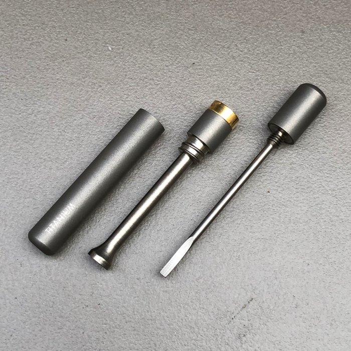 Hoge kwaliteit pipe Tamper/pipe tool - Titanium en goldplate