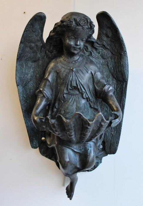 Henry Etienne Dumaige (1810-1888) - 以一个天使的形式大圣水字体与壳, 塑像 - 铜绿青铜 - 1838年