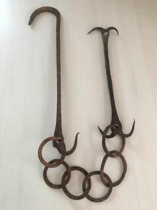 Antique Cauldron Hook + Paar Flügel - Eisen (Gusseisen/ Schmiedeeisen)