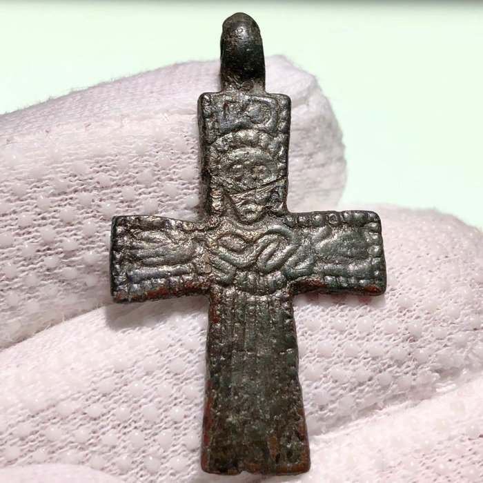 Πρώιμη μεσαιωνική Μπρούντζος Εξαιρετικό κρεμαστό κόσμημα Viking Cross / Amulet.