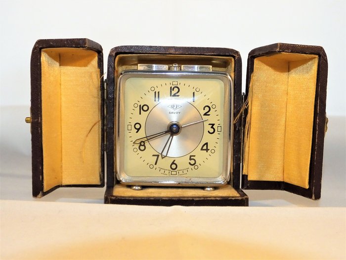 DEP Savoy travel clock with alarm clock function in box. No Reseve. - Chrome., Wood - First half 20th century