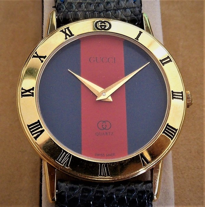 Gucci - 3100 J blue & red dial  NOS - Unissexo - 1970-1979