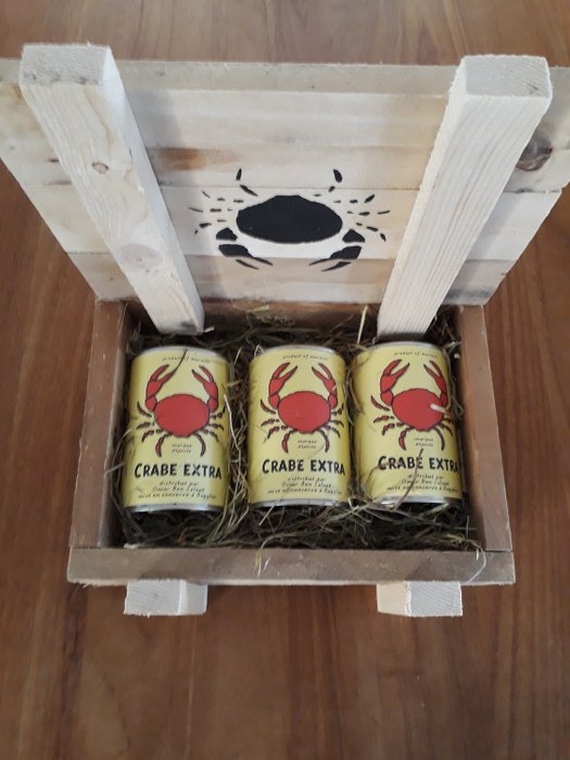 Tintin - Caisse en bois avec 3 boîtes  de crabe - Le crabe aux pinces d´or - Pierwsze Wydanie