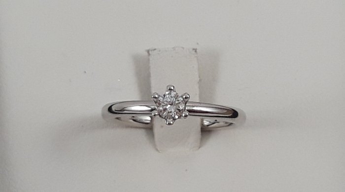 Image 2 of Miluna - 18 kt. White gold - Ring - 0.18 ct Diamond