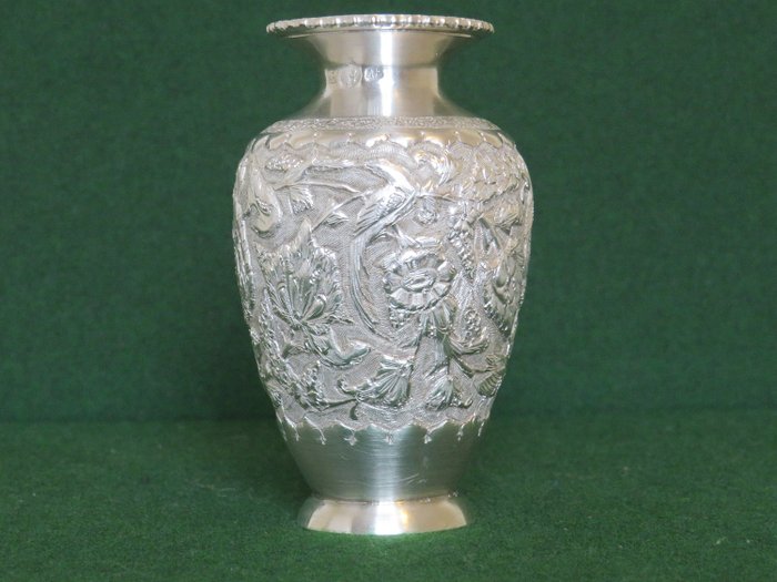 波斯伊斯法罕花瓶 - .840 銀 - 依朗 - c. 1900年