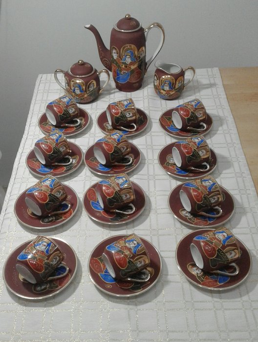 Kaffeeset - "Eierschale" (27) - Satsuma - Keramik - Japan - Mitte des 20. Jahrhunderts