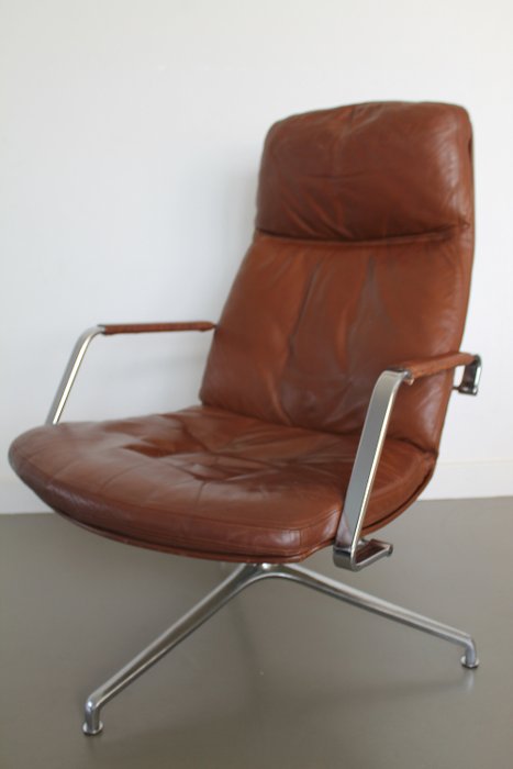 Jorgen Kastholm, Preben Fabricius - Kill International - Lounge chair - FK-86