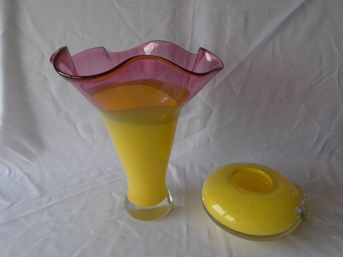 Glass object (2) - Glass