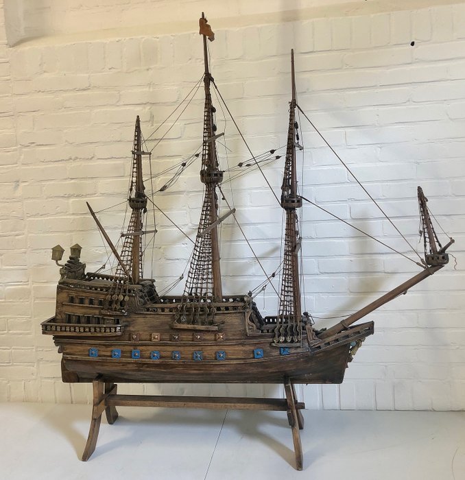 Model van een VOC schip - Hout