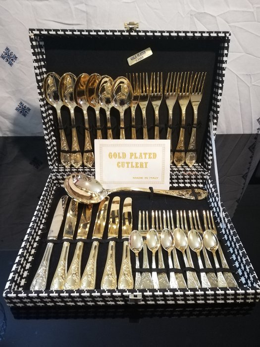 Style Louis XV - Modèle MARLY - Italie - Poinçon Argent (A.800) - Argent Vermeil - Coffret ménagère DE LUXE - 31 pièces / 6 pers - Plaqué or 24k (gold plated cutlery)