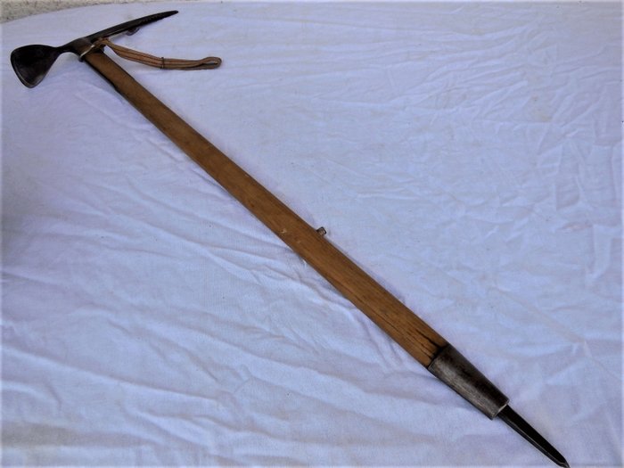Ice ax - hiking stick (1) - Art Deco - Iron (cast/wrought) - First half 20th century