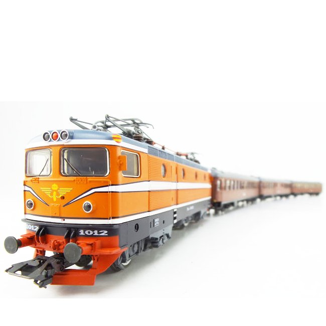 Märklin H0 - 26726 - Coffret - Lot de 4 pièces avec locomotives série Rc et 3 voitures - SJ