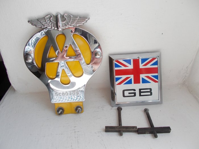 ROYALE STAINLESS CAR GRILL BADGE B3.00 AA ENGLAND THE AUTOMOBILE ASSOCIATION 