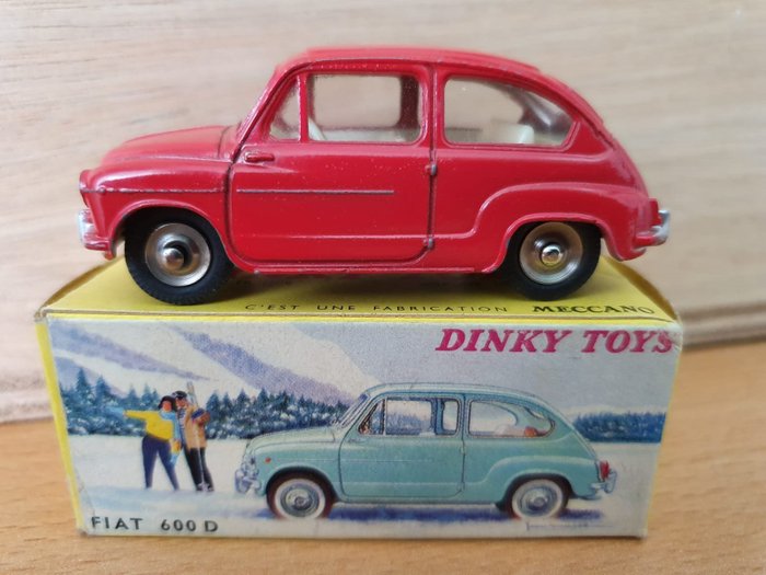 Dinky Toys - 1:43 - nr. 520 Fiat 600 D French Dinky - Catawiki